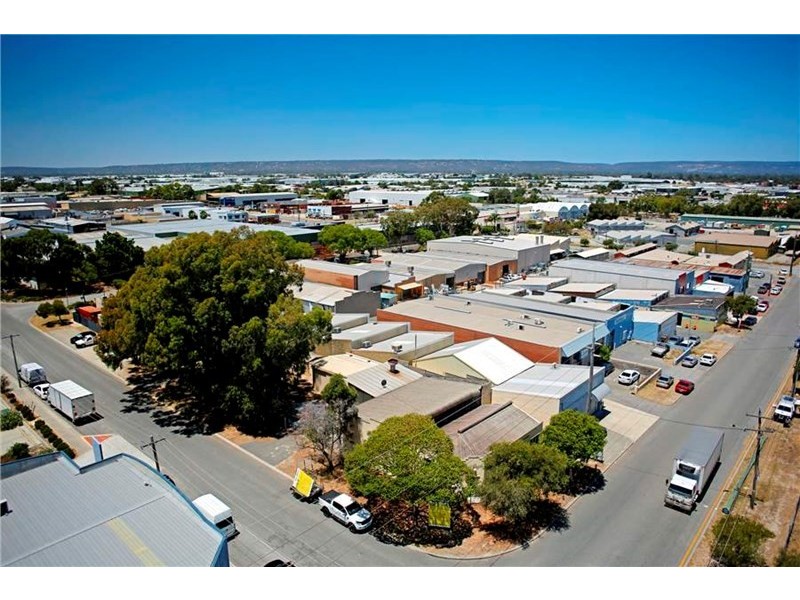 222 PLANET Street, Welshpool WA 6106