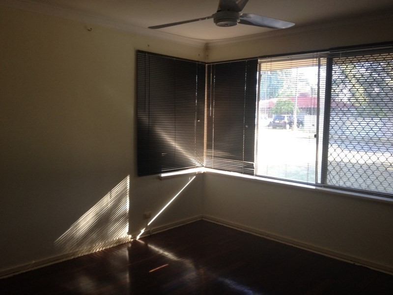 6 Rex Street, Gosnells WA 6110