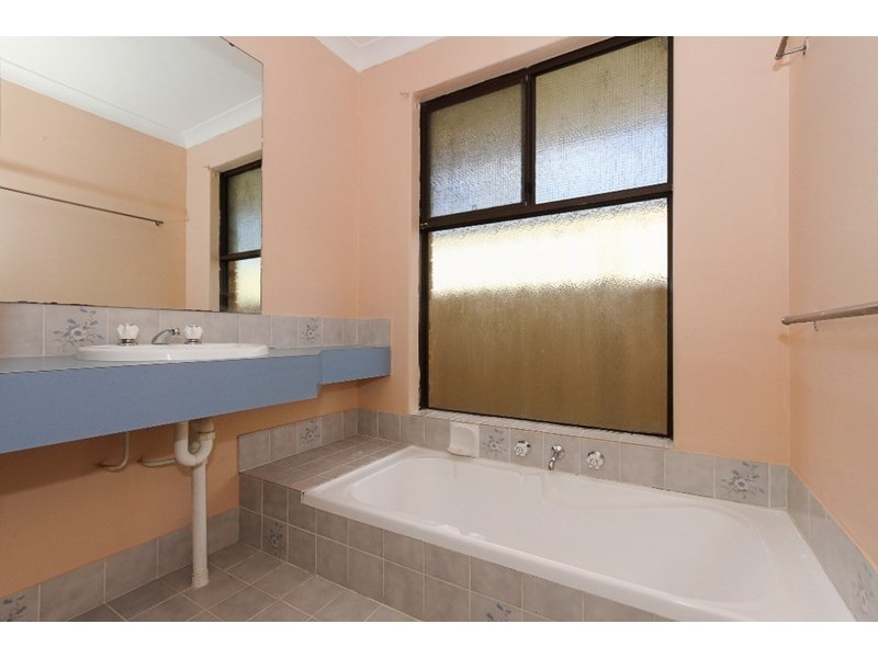 22 Lorikeet Way, Gosnells WA 6110