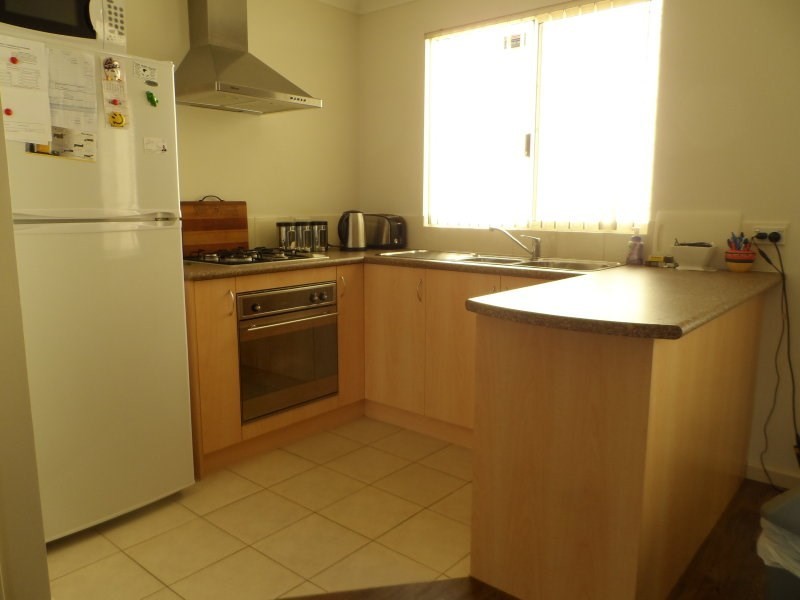 4/13 Wheatley Street, Gosnells WA 6110