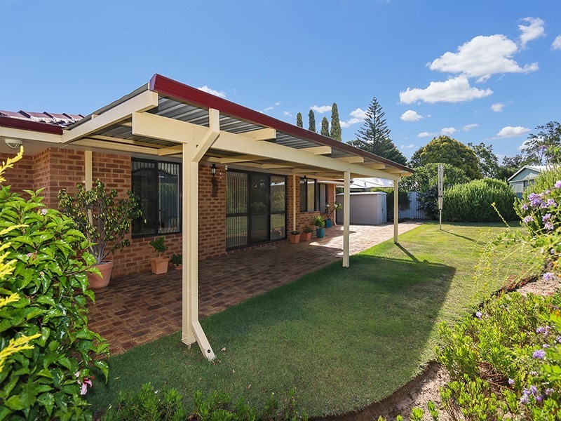 9 Bloom Court, Huntingdale WA 6110