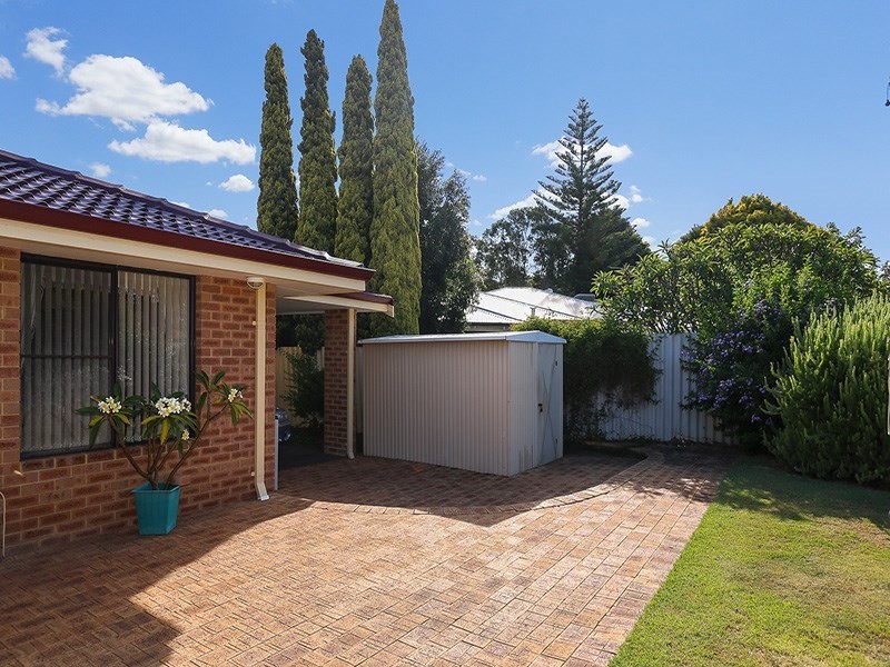 9 Bloom Court, Huntingdale WA 6110