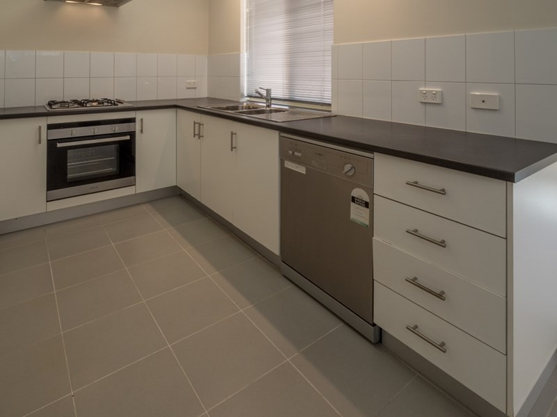 4a Morgan Street, Cannington WA 6107