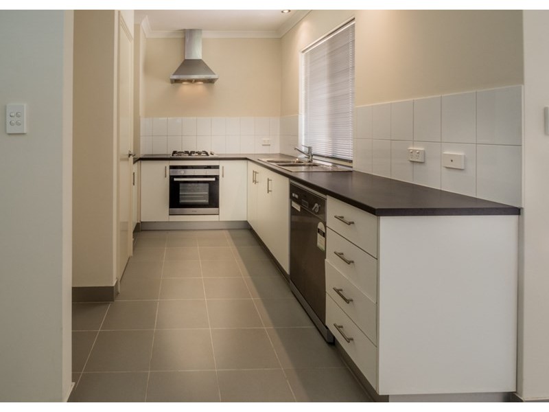 4a Morgan Street, Cannington WA 6107