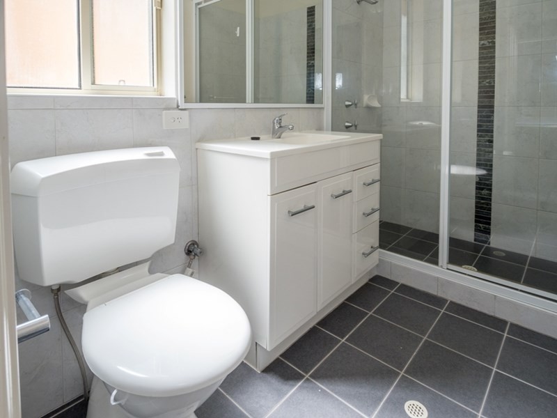 4a Morgan Street, Cannington WA 6107