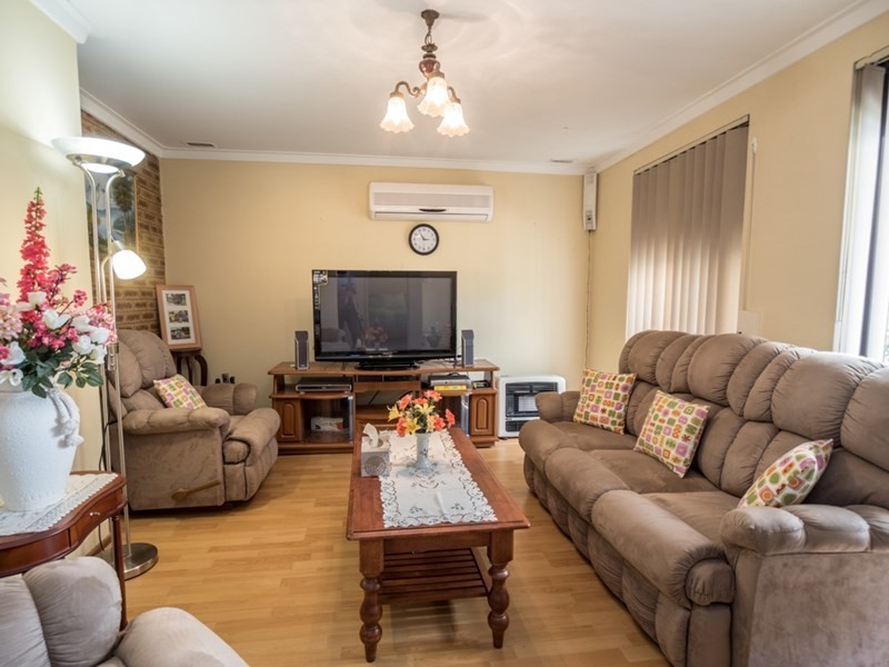 59 Aldington Street, Maddington WA 6109