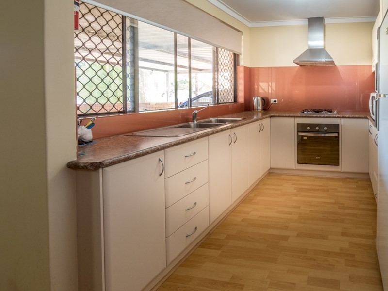 59 Aldington Street, Maddington WA 6109