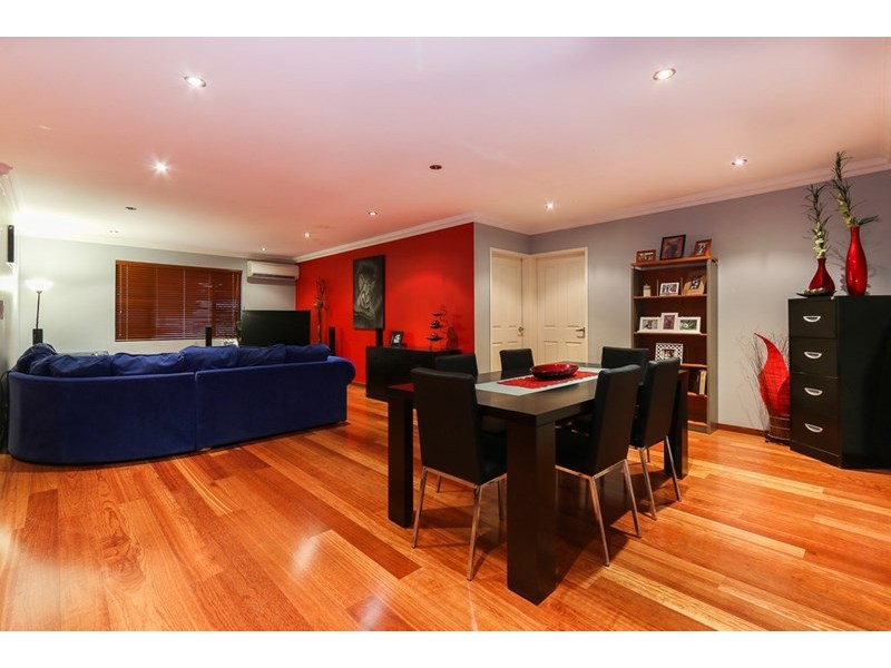 9 Bundalla Court, Kelmscott WA 6111