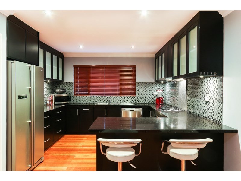 9 Bundalla Court, Kelmscott WA 6111