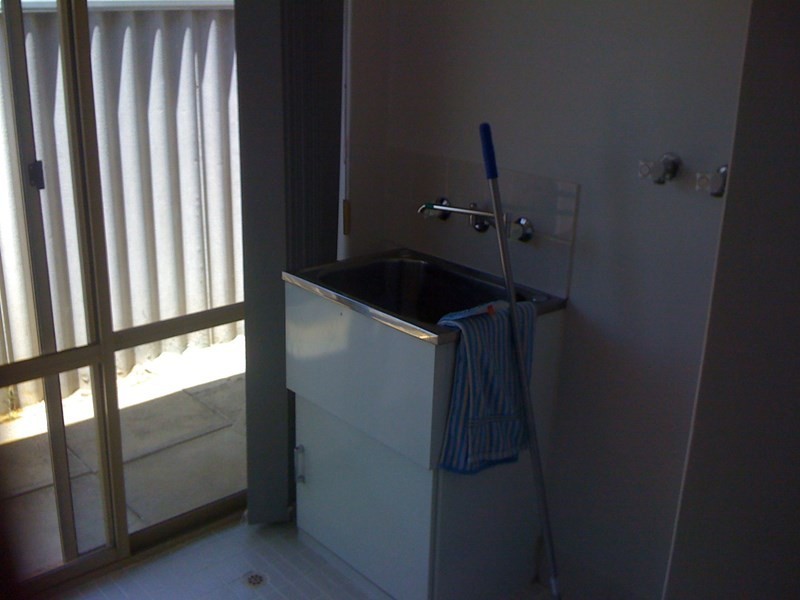 16/11 Apley Street, Maddington WA 6109