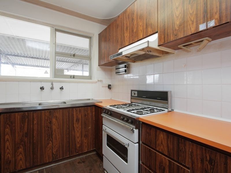 76 James Street, Gosnells WA 6110