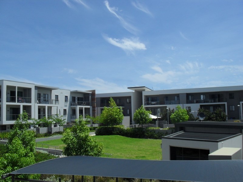 106/10 Sleeper Lane, Cockburn Central WA 6164