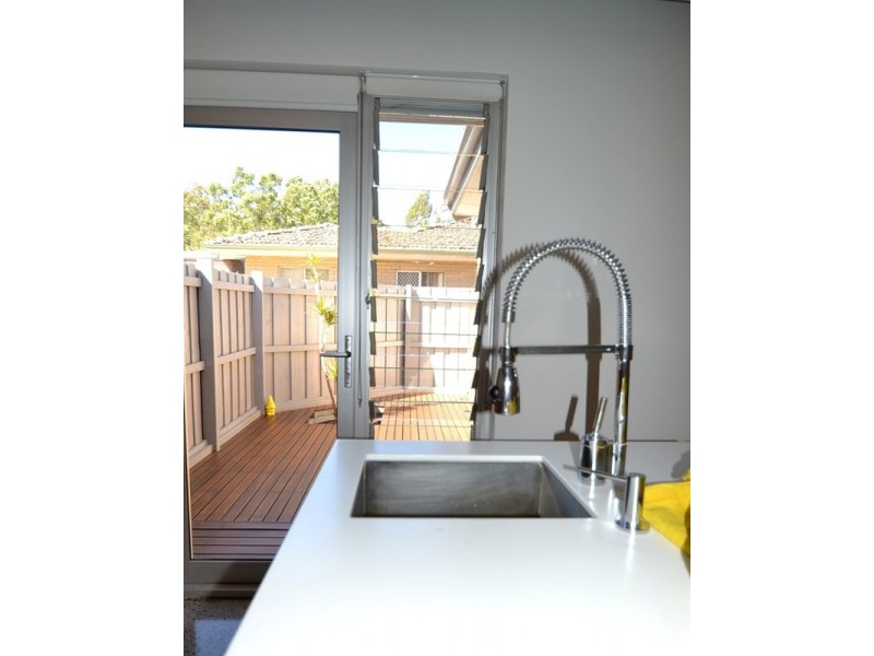 25 Cowan Street, Maddington WA 6109