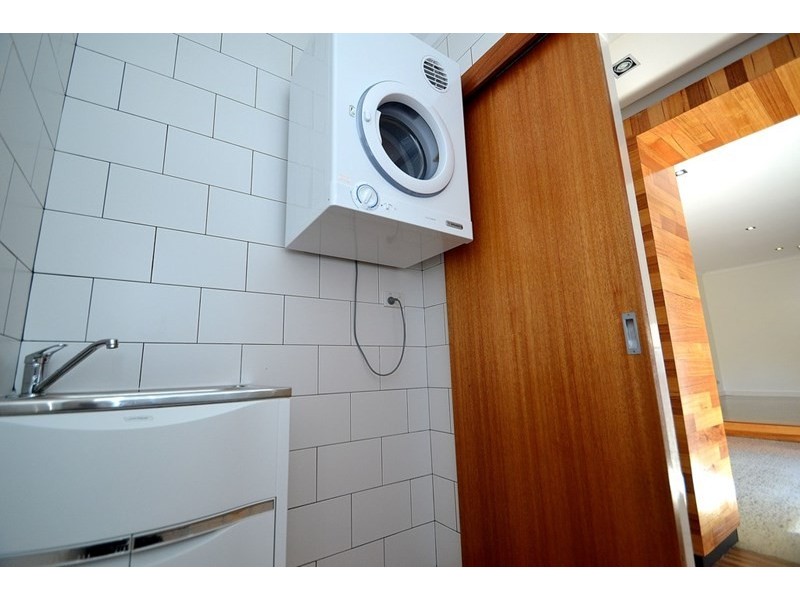 25 Cowan Street, Maddington WA 6109