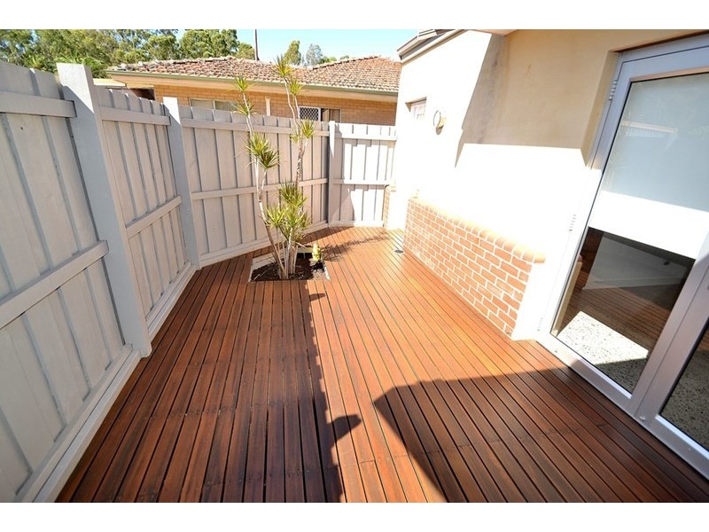 25 Cowan Street, Maddington WA 6109