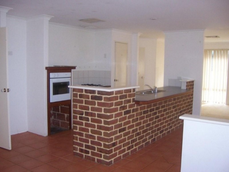 102 James Street, Gosnells WA 6110