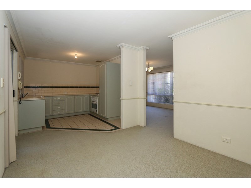 23/2 Glennis Close, Gosnells WA 6110