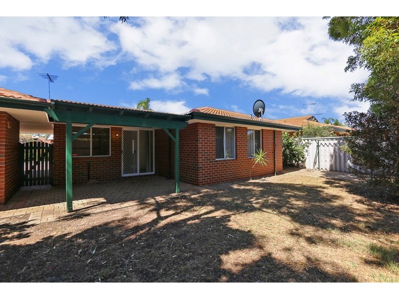 23/2 Glennis Close, Gosnells WA 6110