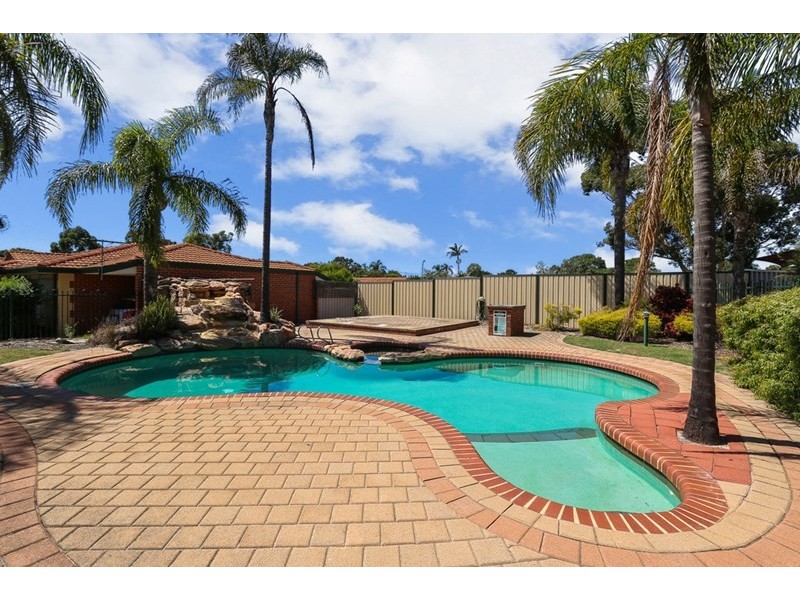 23/2 Glennis Close, Gosnells WA 6110