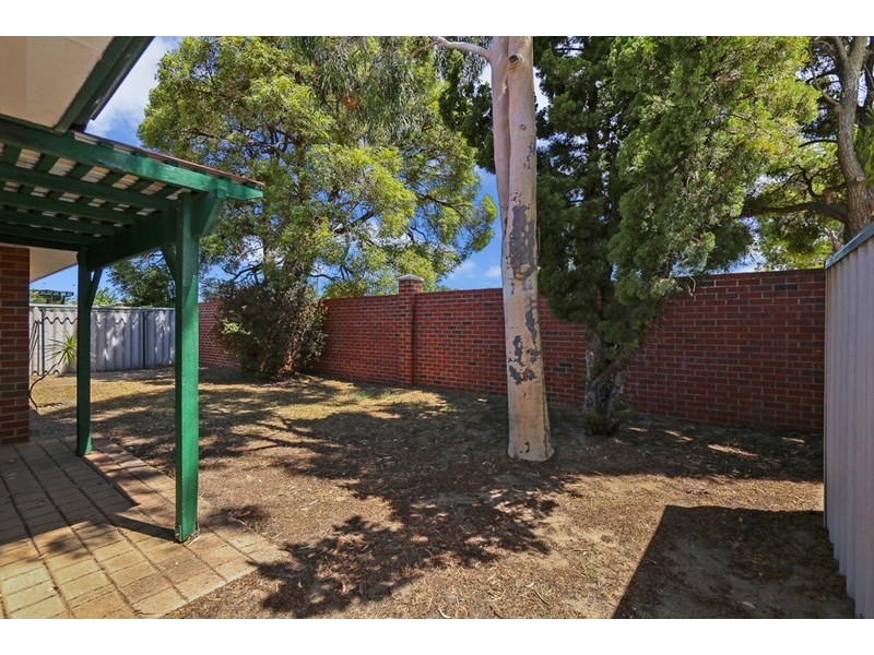 23/2 Glennis Close, Gosnells WA 6110