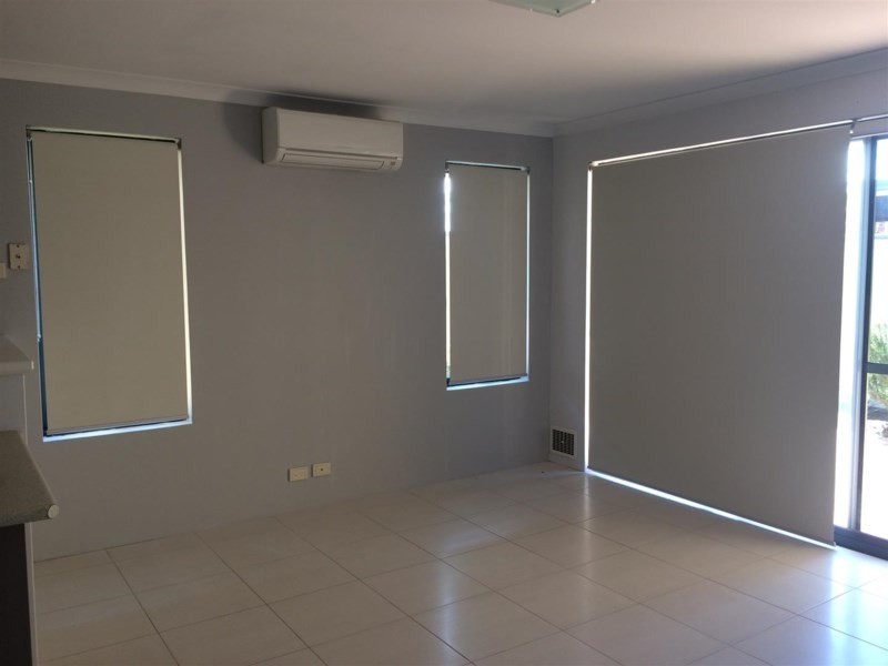 21/91 Lowanna Way, Armadale WA 6112