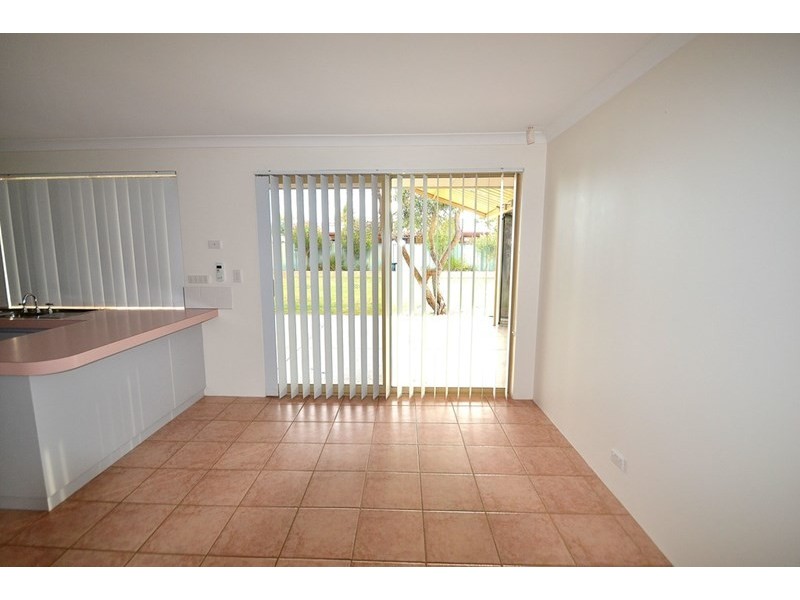 7 Lorikeet Way, Gosnells WA 6110