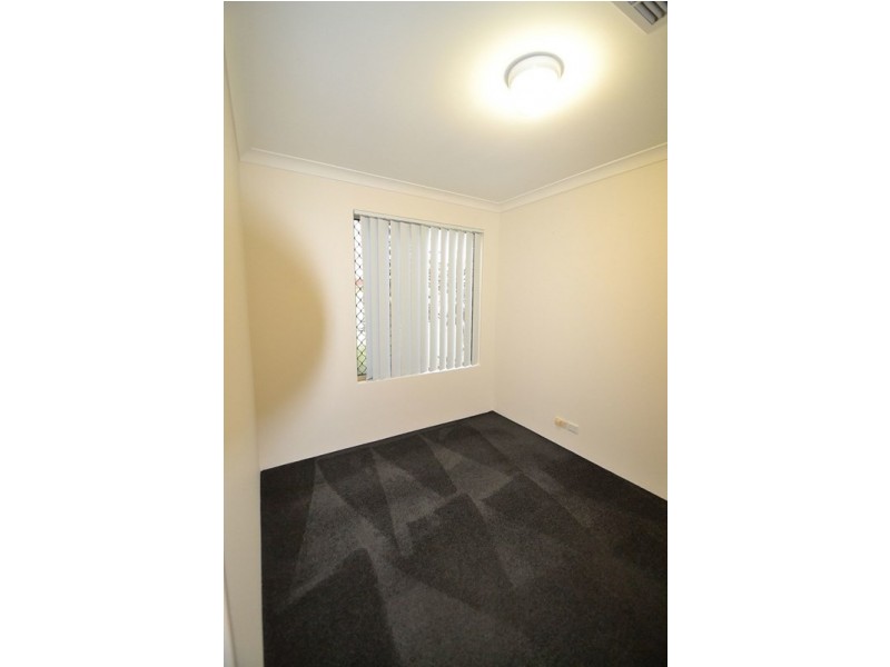 7 Lorikeet Way, Gosnells WA 6110