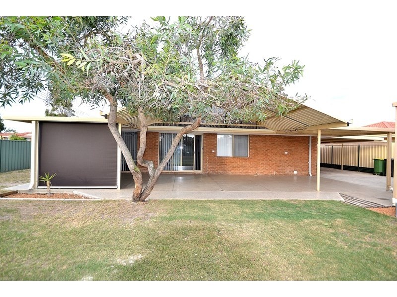 7 Lorikeet Way, Gosnells WA 6110