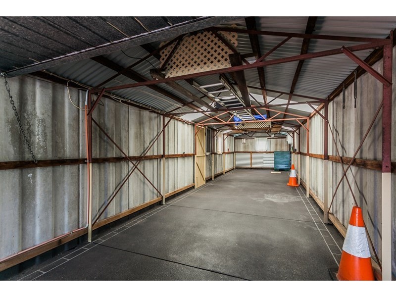 6 Kelton Way, Thornlie WA 6108