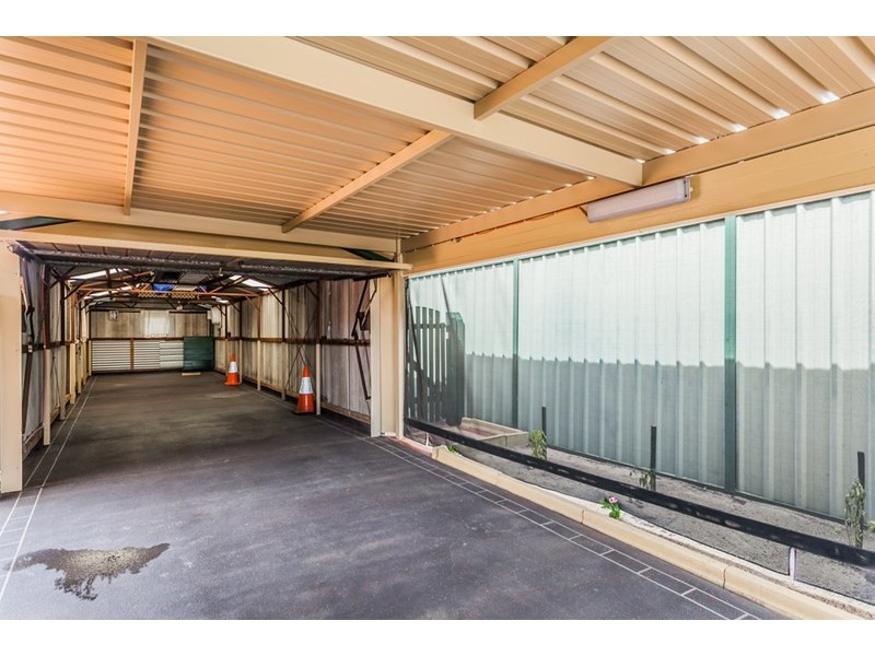6 Kelton Way, Thornlie WA 6108