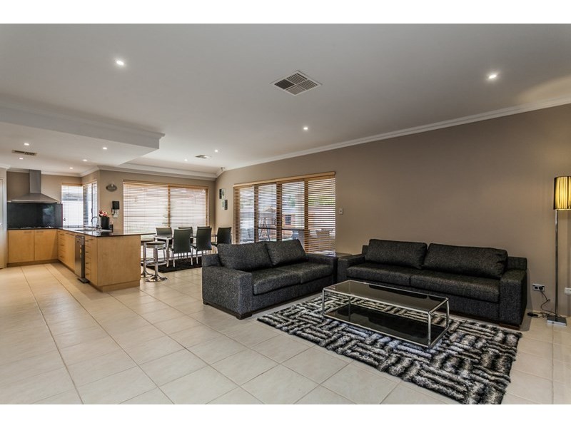 58 Furley Road, Southern River WA 6110