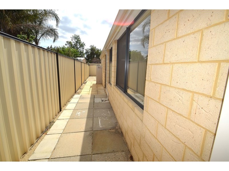 111 Westfield Road, Camillo WA 6111