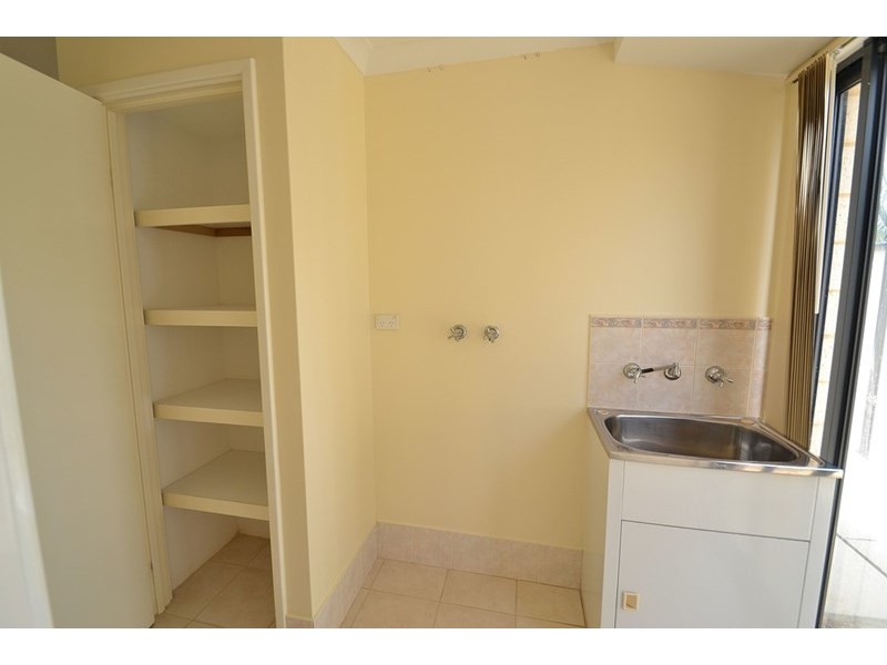 111 Westfield Road, Camillo WA 6111