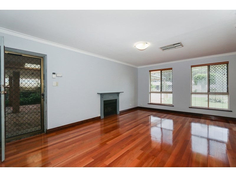 65 Gravity Street, Beckenham WA 6107