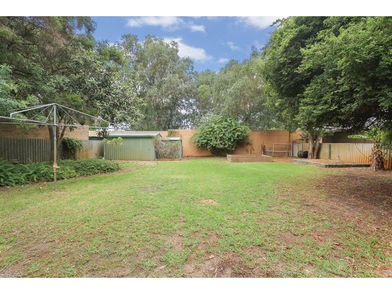 65 Gravity Street, Beckenham WA 6107