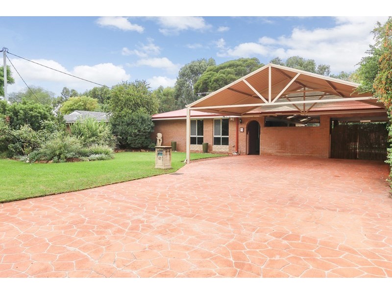 65 Gravity Street, Beckenham WA 6107