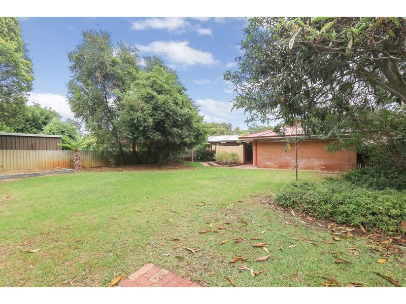 65 Gravity Street, Beckenham WA 6107