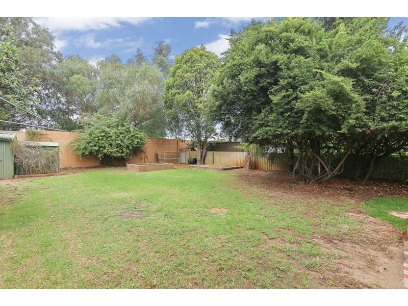 65 Gravity Street, Beckenham WA 6107