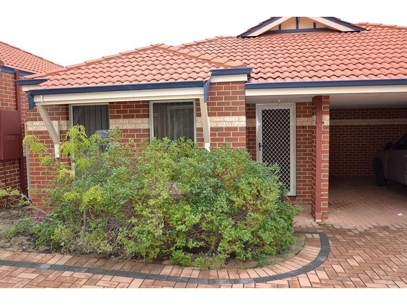 8/17 Bert Street, Gosnells WA 6110