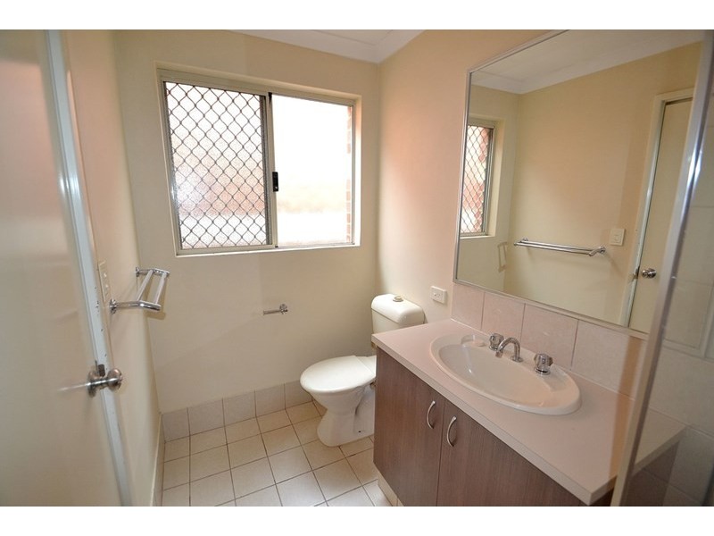 8/17 Bert Street, Gosnells WA 6110