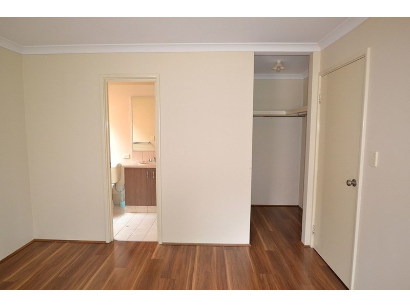 8/17 Bert Street, Gosnells WA 6110