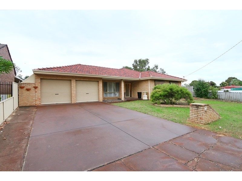 13 Newenden Street, Maddington WA 6109