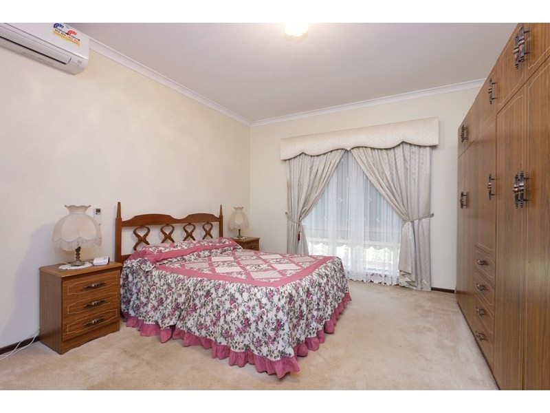 13 Newenden Street, Maddington WA 6109