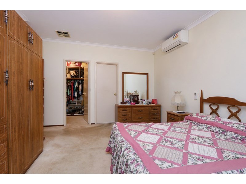 13 Newenden Street, Maddington WA 6109