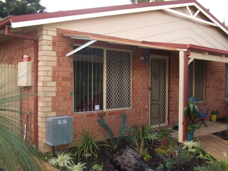 8A Aldington Street, Maddington WA 6109