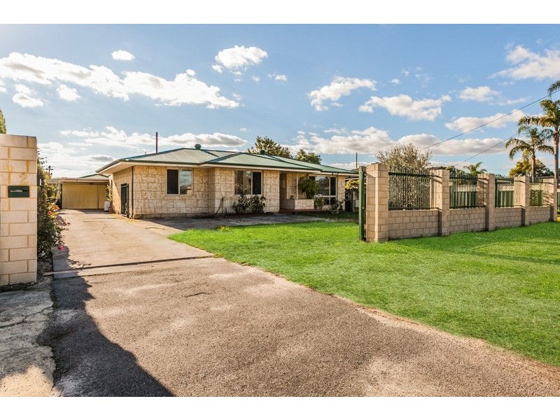 42 Kelton Way, Thornlie WA 6108
