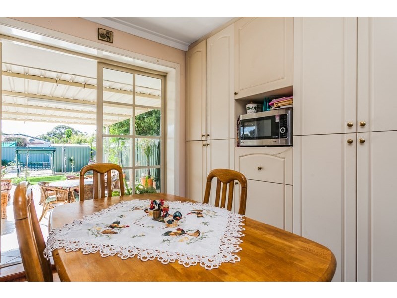 42 Kelton Way, Thornlie WA 6108