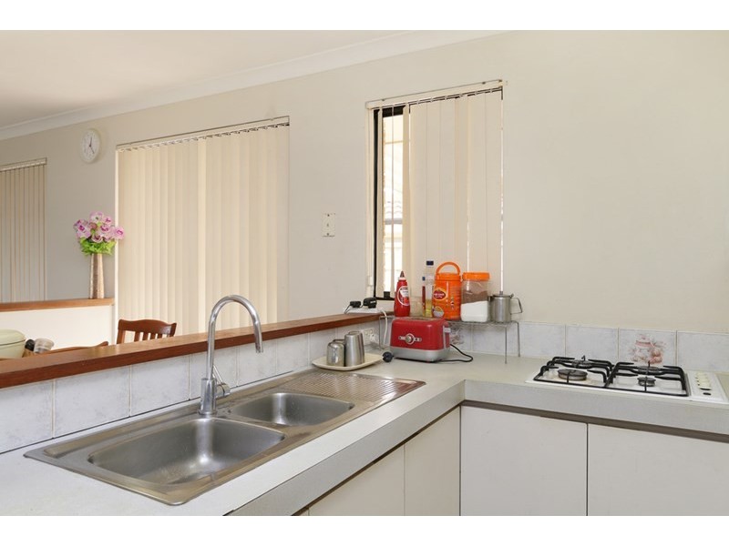 11 Lauterbach Drive, Gosnells WA 6110