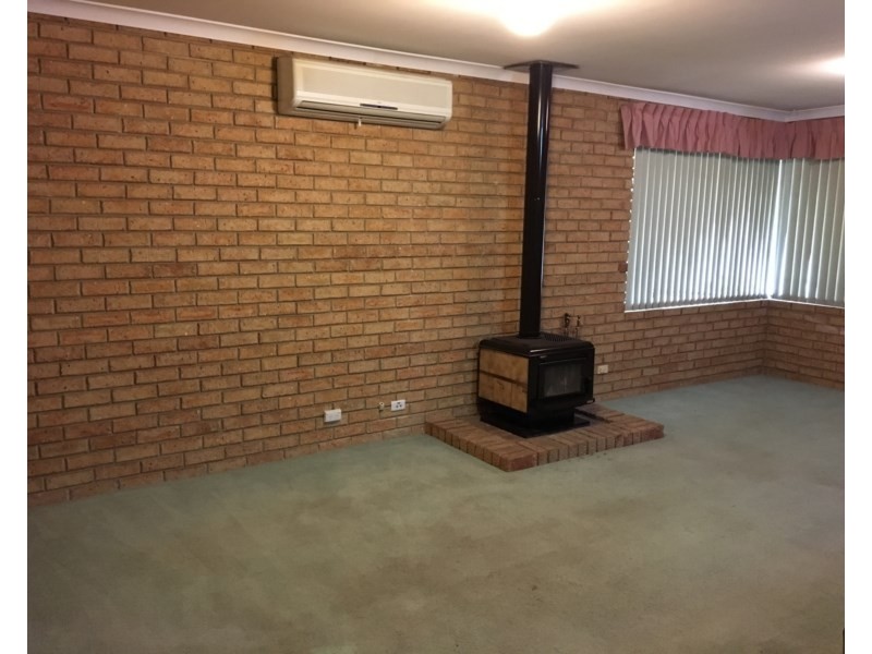 2 Kellerman Way, Gosnells WA 6110