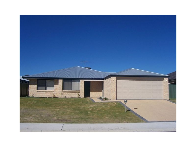 44 Excalibur Chase, Wattle Grove WA 6107